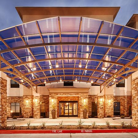 Best Western Plus Flatonia Inn Екстериор снимка