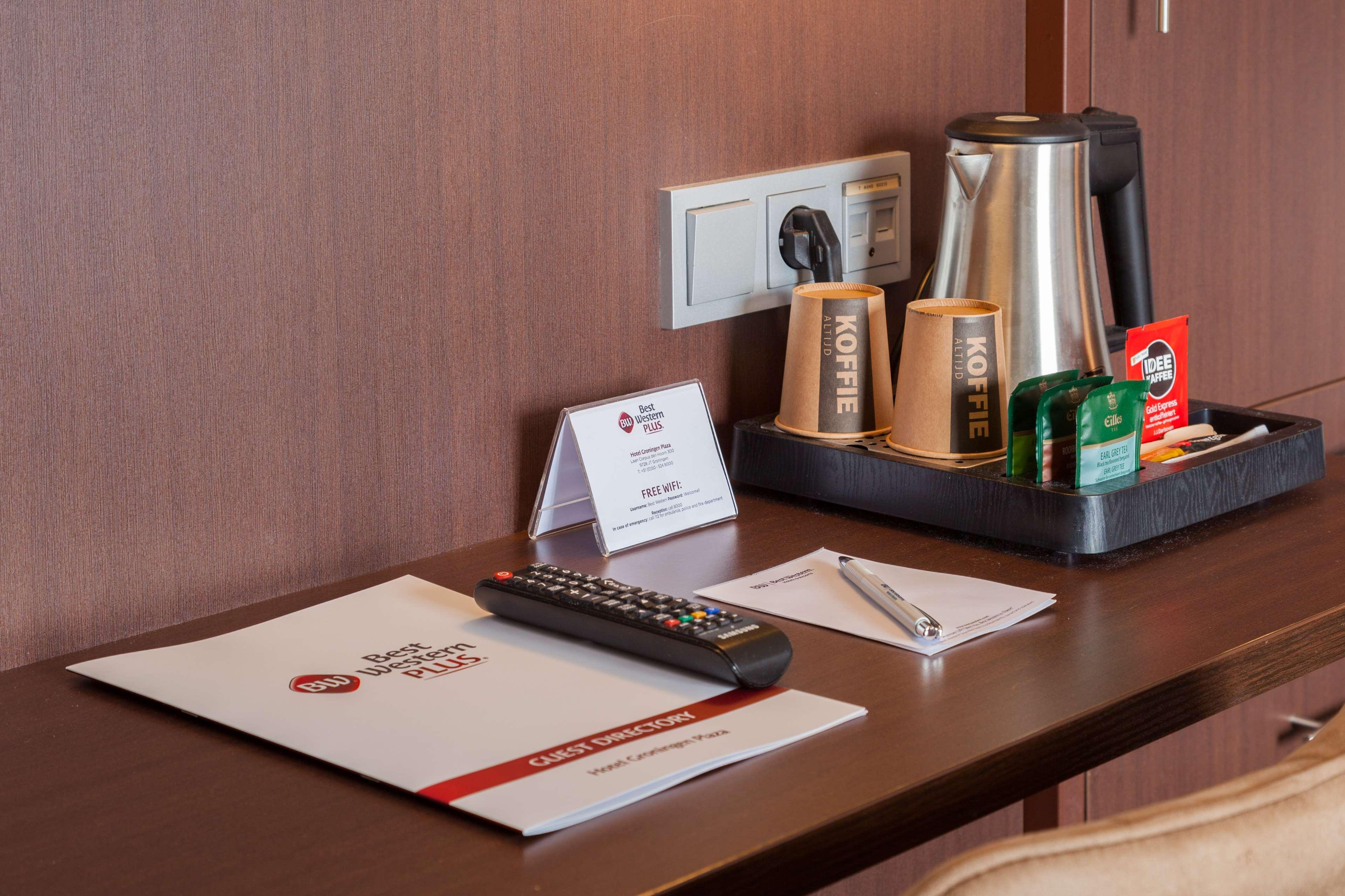 Best Western Plus Flatonia Inn Екстериор снимка